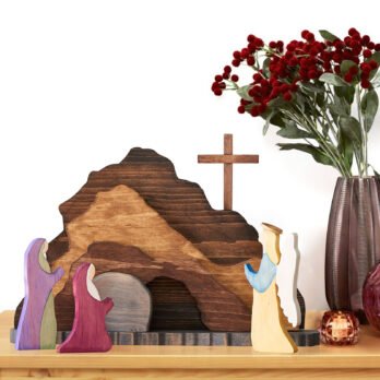 Easter wooden Nativity scene - Montessori-inspired decorative crafts for Jesus decorations