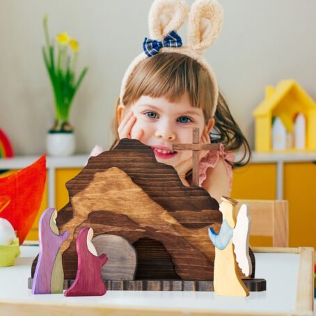 Easter wooden Nativity scene - Montessori-inspired decorative crafts for Jesus decorations - Image 3