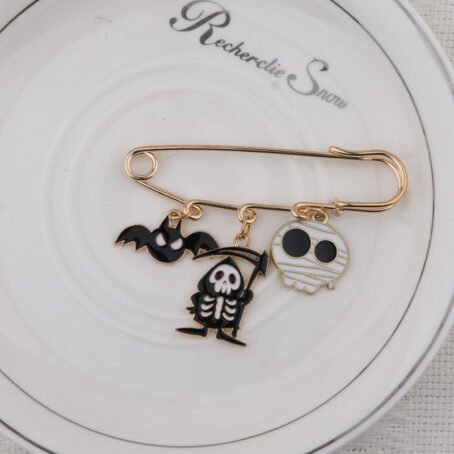 Cute Pumpkin Ghost Metal Brooches – Unisex Cartoon Pin Badges for Halloween Backpack Decor - Image 12