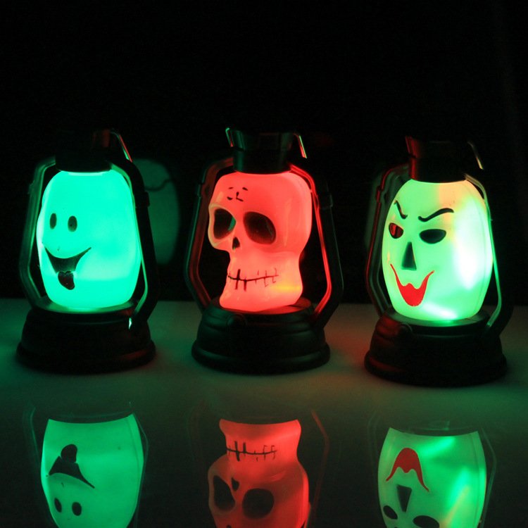 Halloween toys, Ghost Festival, pumpkin lanterns, skull lanterns, night lights, gradient colorful lights, kerosene lamp-shaped pumpkin lanterns