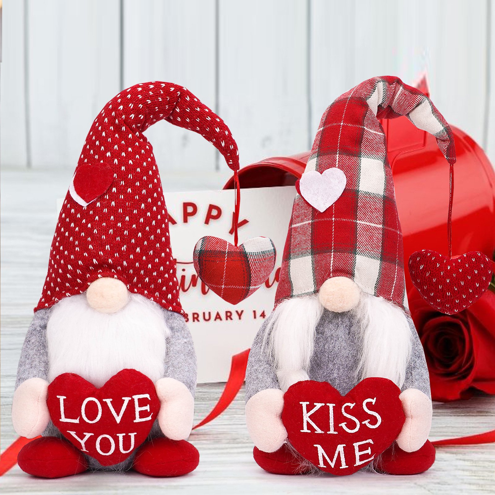 Cross-border new product: Valentine's Day doll with love heart pendant, faceless doll, Rudolph goblin ornament, Valentine's Day decoration