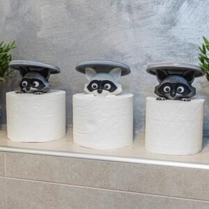 Raccoon-shaped tissue holder