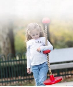 Swing rope climbing equipment