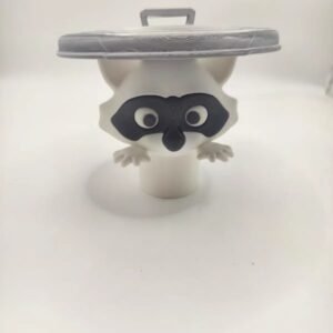 Raccoon-shaped tissue holder